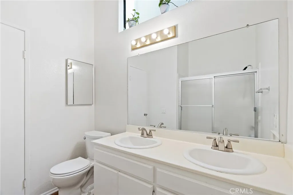 1054 Seco Street 205, Pasadena, California 91103 home-pic-20